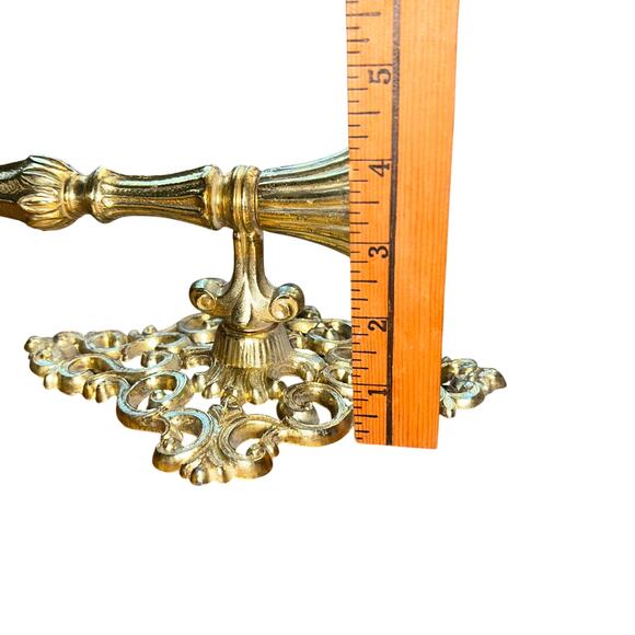 Vintage Hollywood Regency Ornate Gold Floral Scroll Cast Metal Sconces Set Of 2 - Picture 8 of 10